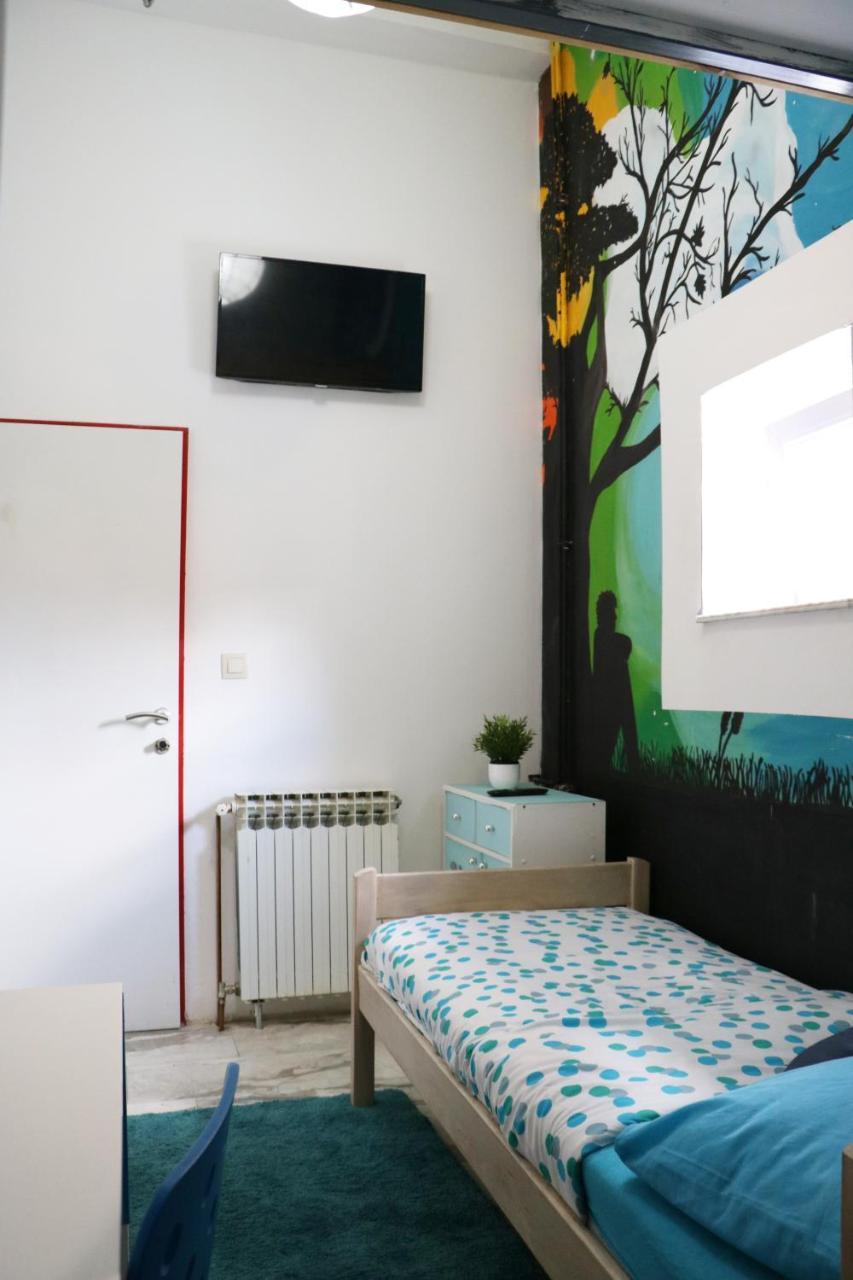 Hostel Fancy *